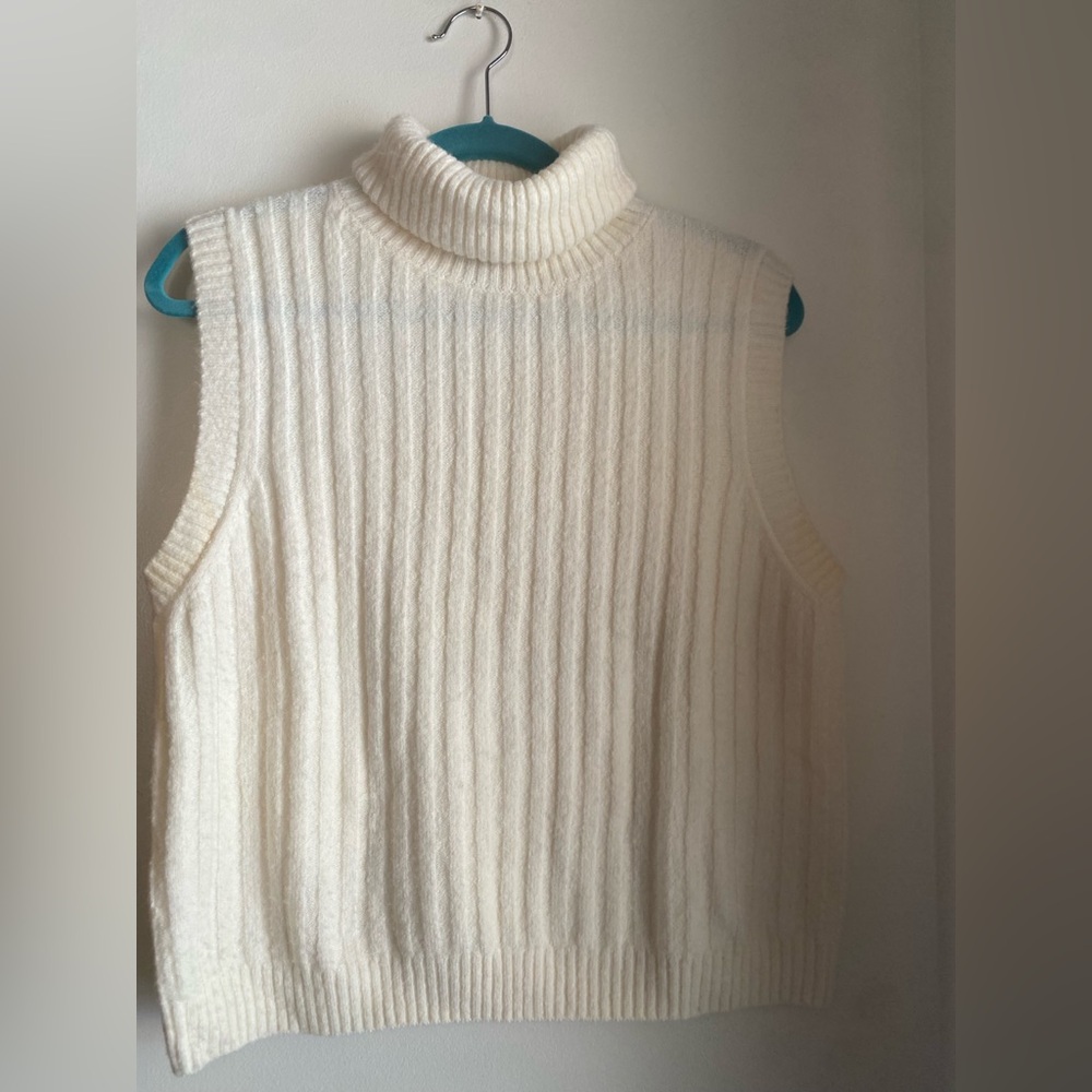 Mango white turtleneck vest